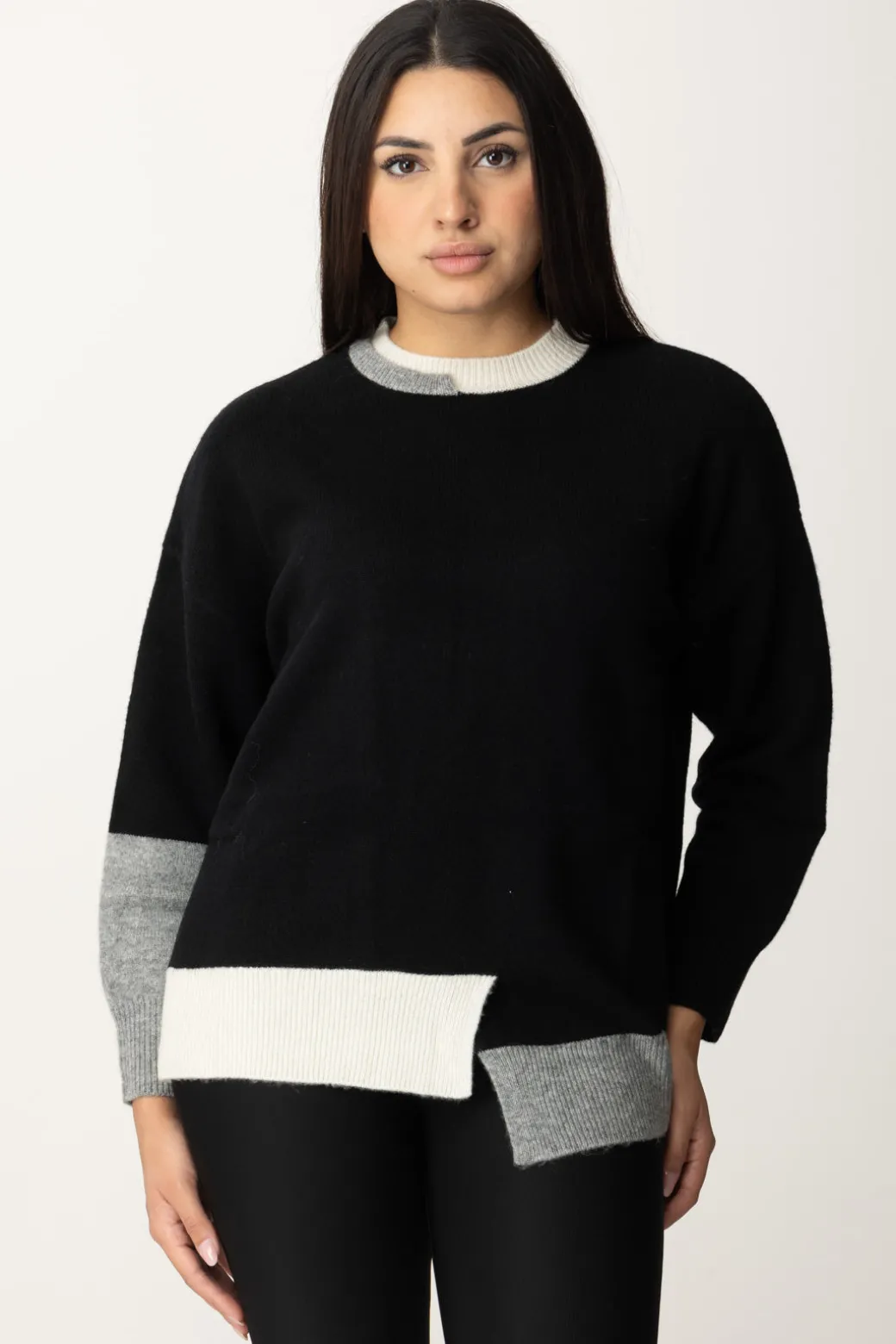 Donna Akep Pullover Asimmetrico con Dettagli Colorblock