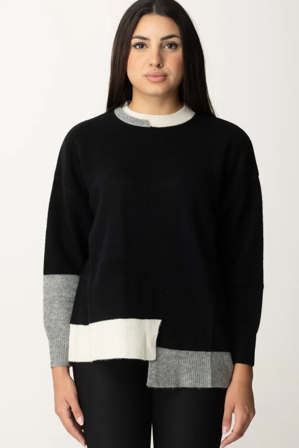 Donna Akep Pullover Asimmetrico con Dettagli Colorblock