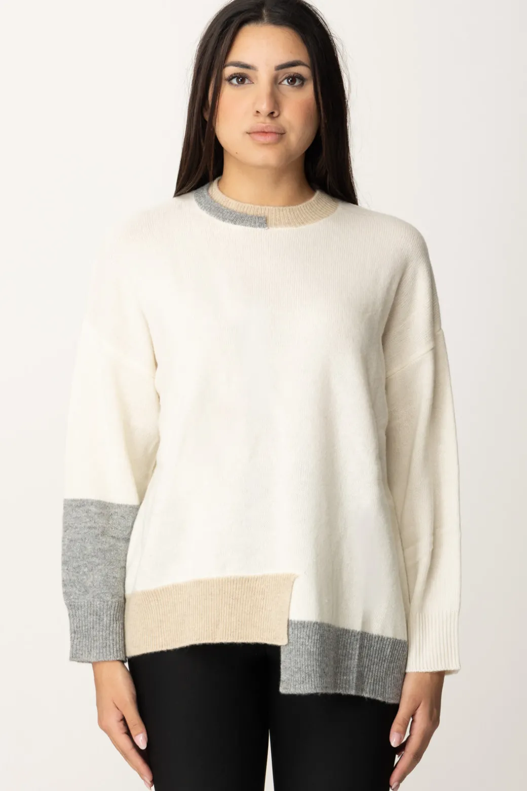 Donna Akep Pullover Asimmetrico con Dettagli Colorblock