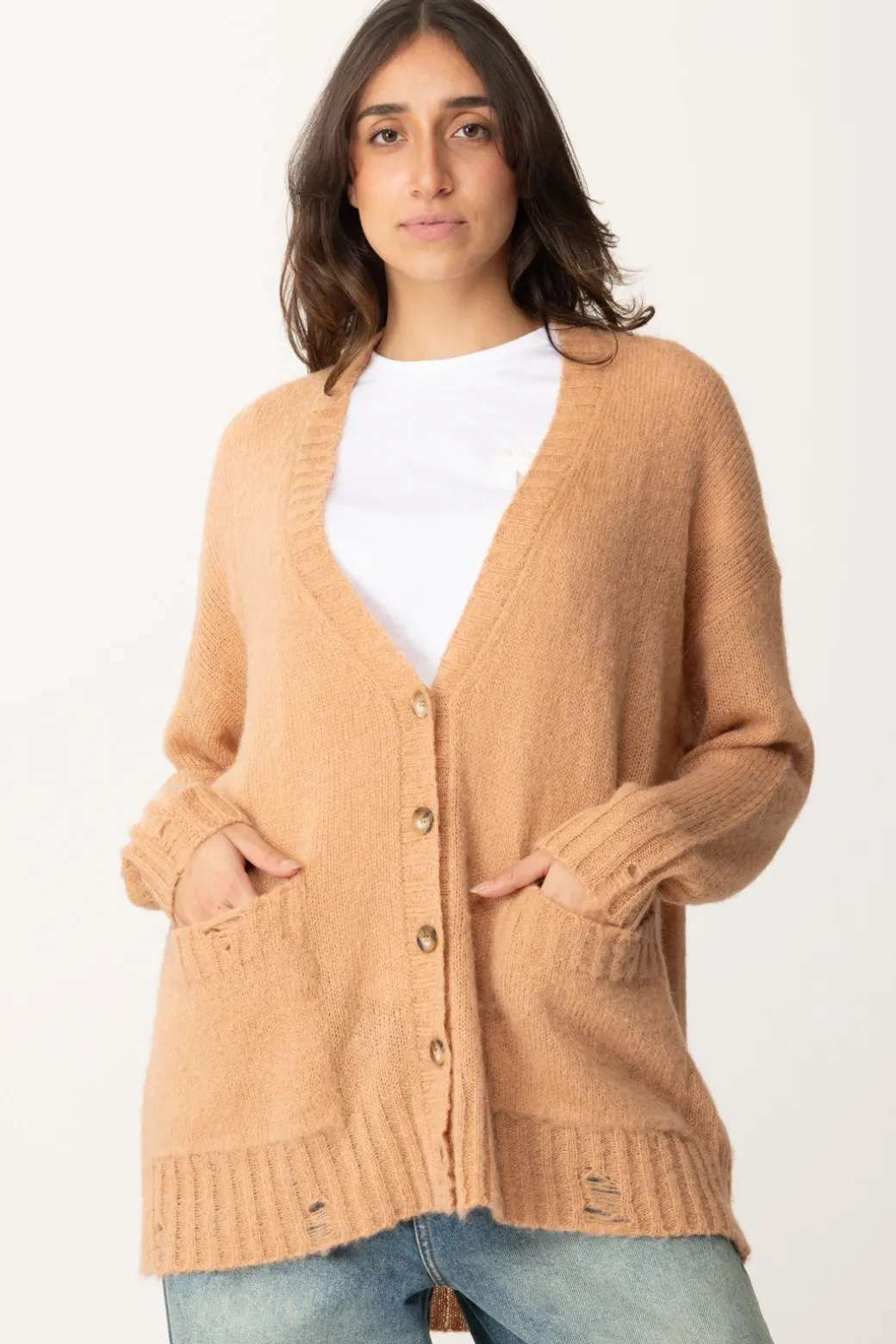 Donna Aniye By Cardigan Over Maya