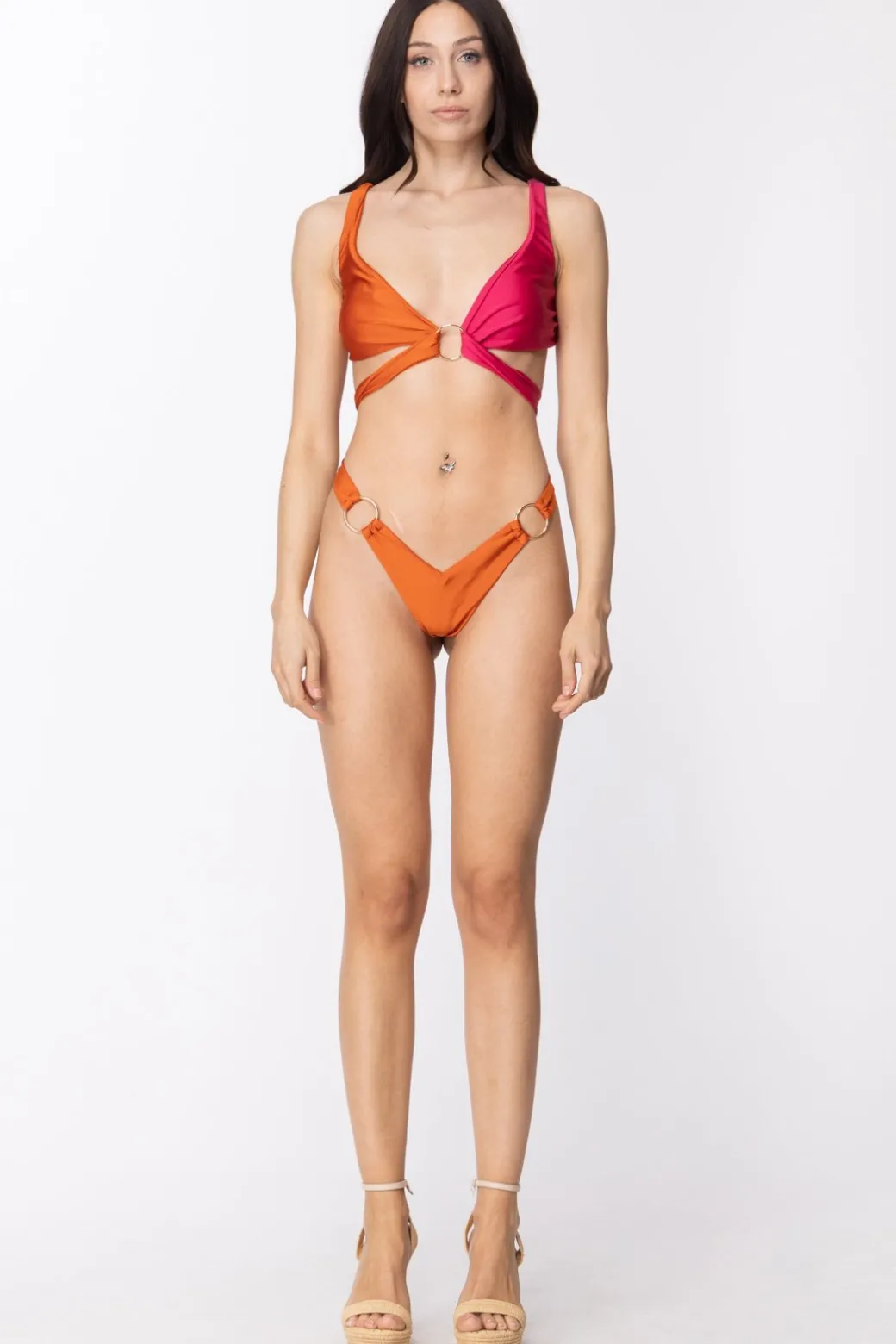 Donna Ardoel Bikini Bicolore con Intrecci e Anelli Aida