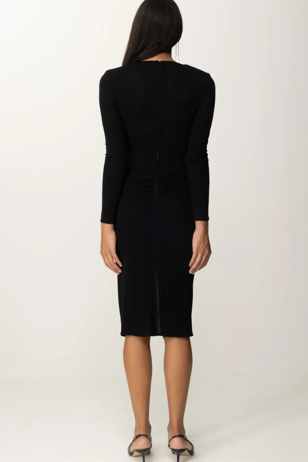 elisabetta_franchi_abito_midi_drappeggiato_con_cutoutnero_3.webp Donna Elisabetta Franchi Abito Midi Drappeggiato con Cut-out