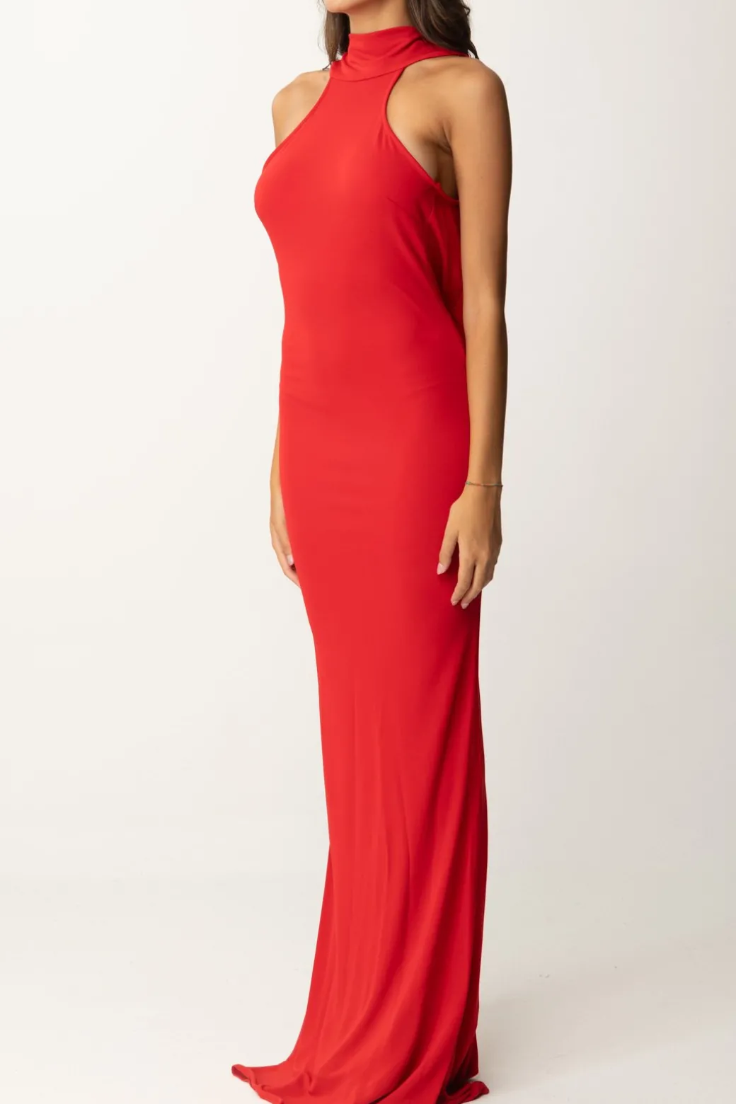 Donna Elisabetta Franchi Abito Red Carpet con Collana e Scollo Sul Retro