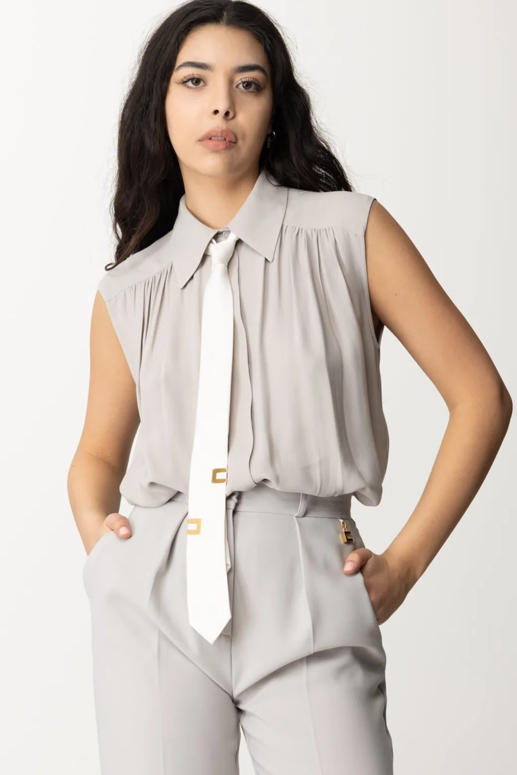 Donna Elisabetta Franchi Camicia Smanicata con Cravatta