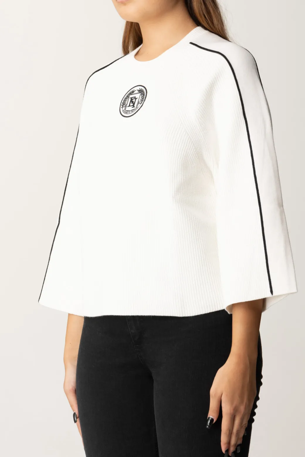 Donna Elisabetta Franchi Maglia Cropped In Viscosa con Patch Logo