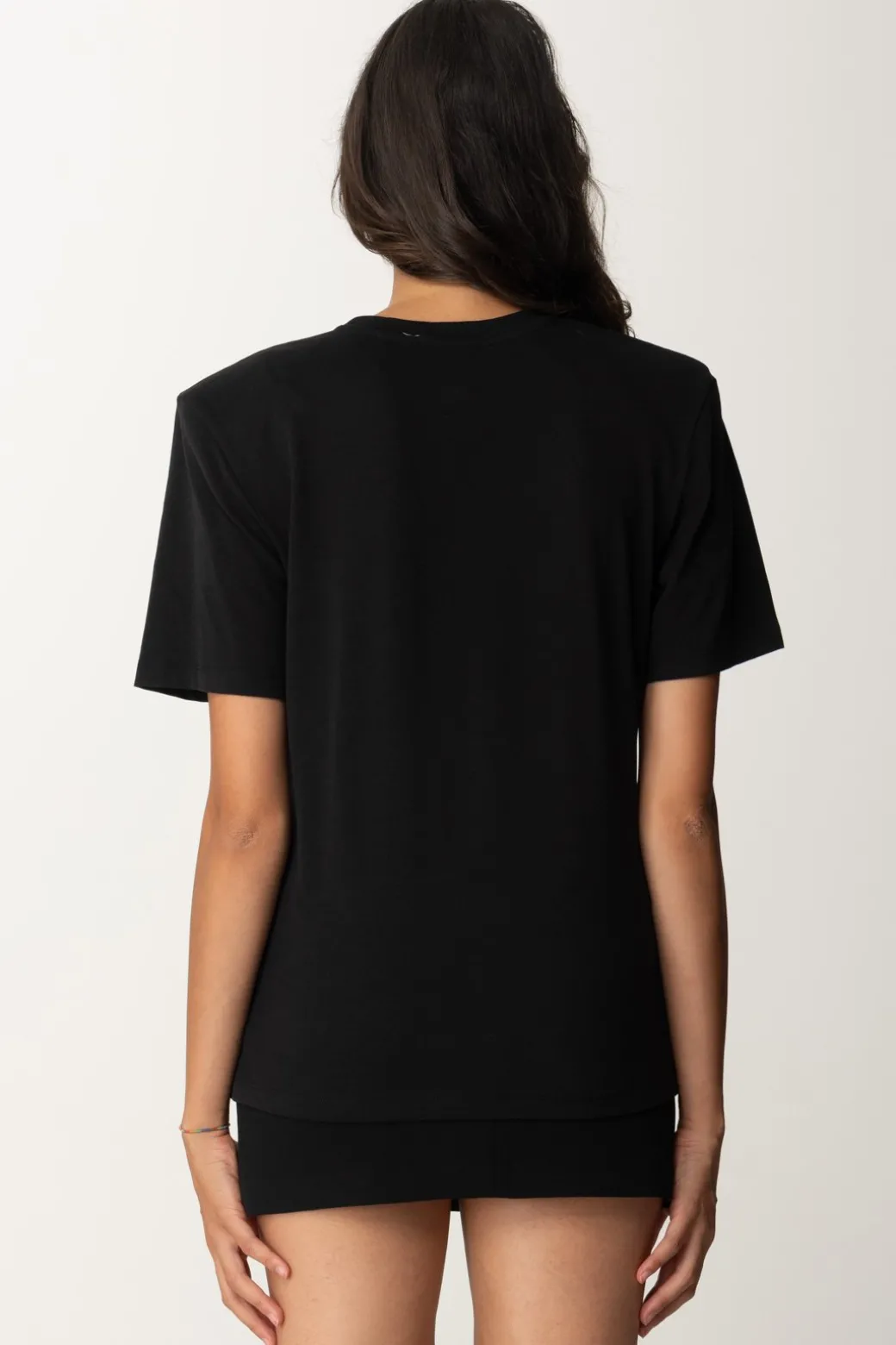 elisabetta_franchi_tshirt_con_patch_nero_4.webp Donna Elisabetta Franchi T-shirt con Patch 1998