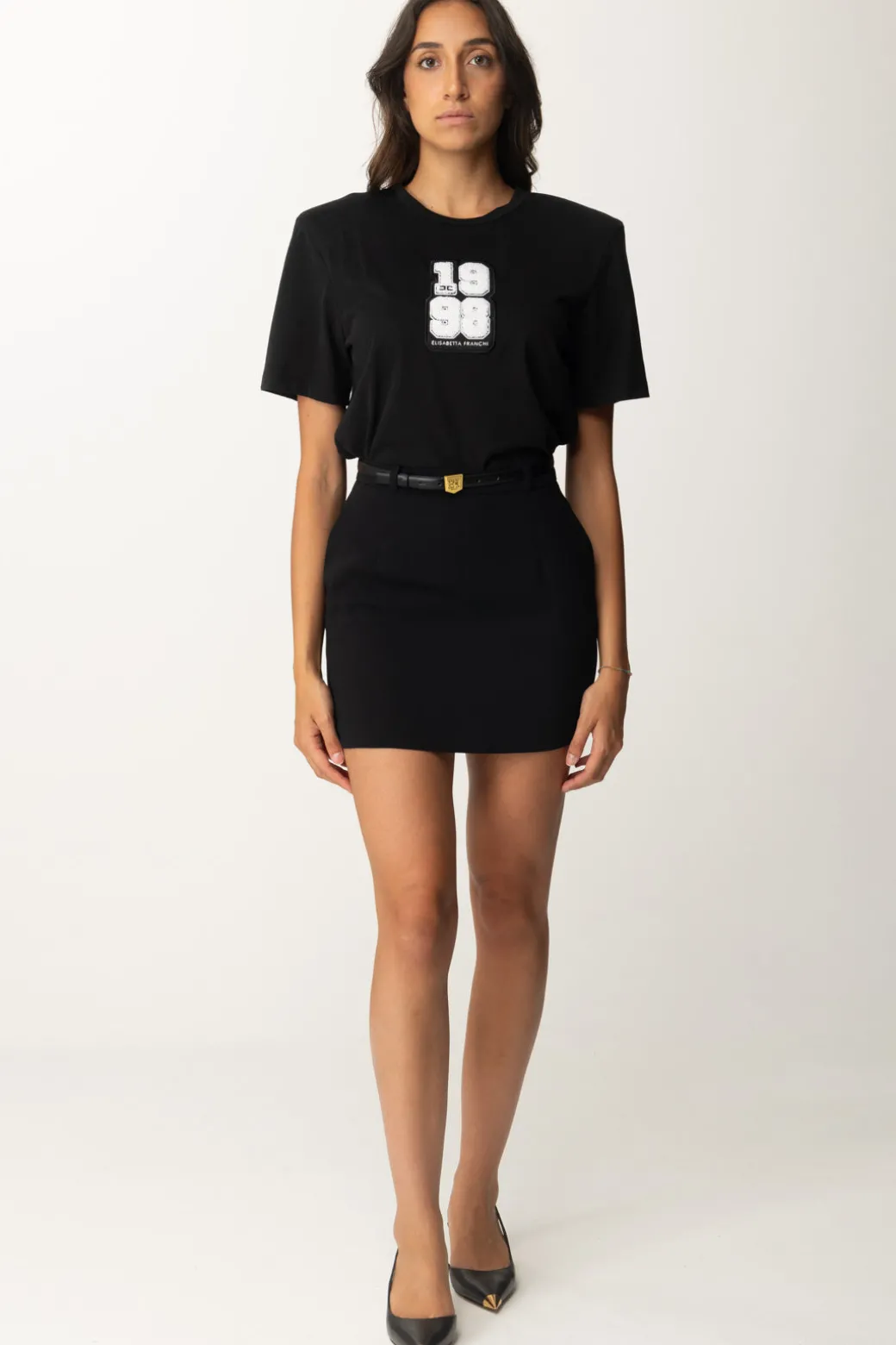 elisabetta_franchi_tshirt_con_patch_nero_5.webp Donna Elisabetta Franchi T-shirt con Patch 1998