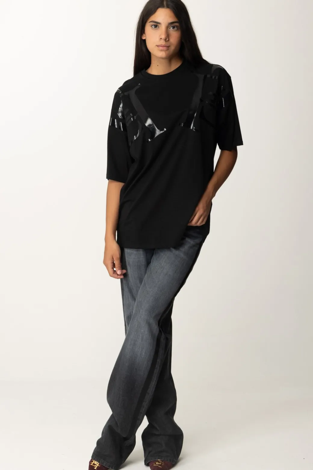 Donna Elisabetta Franchi T-shirt Over con Maxi Logo