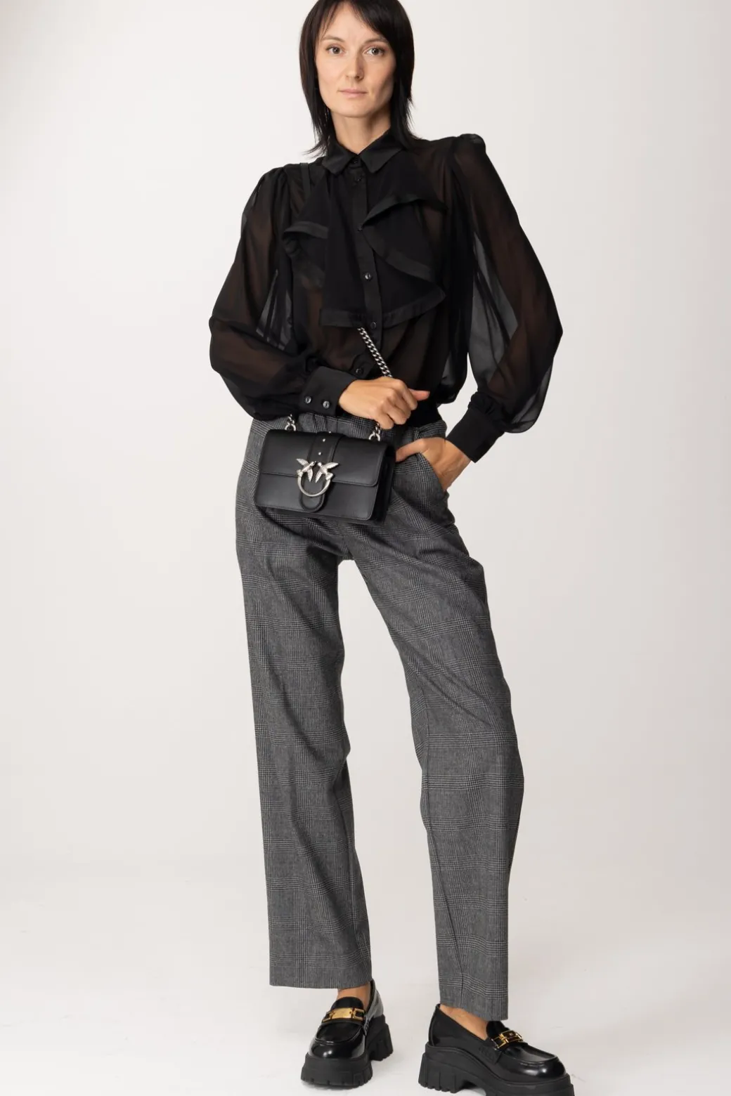 Donna Gaëlle Paris Blusa In Raso con Volant