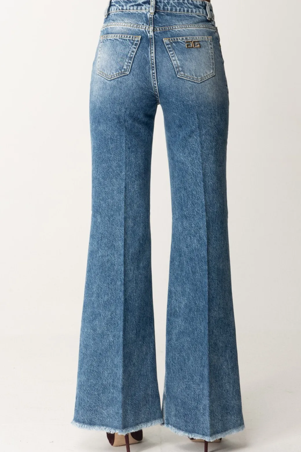 Donna Gaëlle Paris Jeans a Zampa con Effetto Vintage