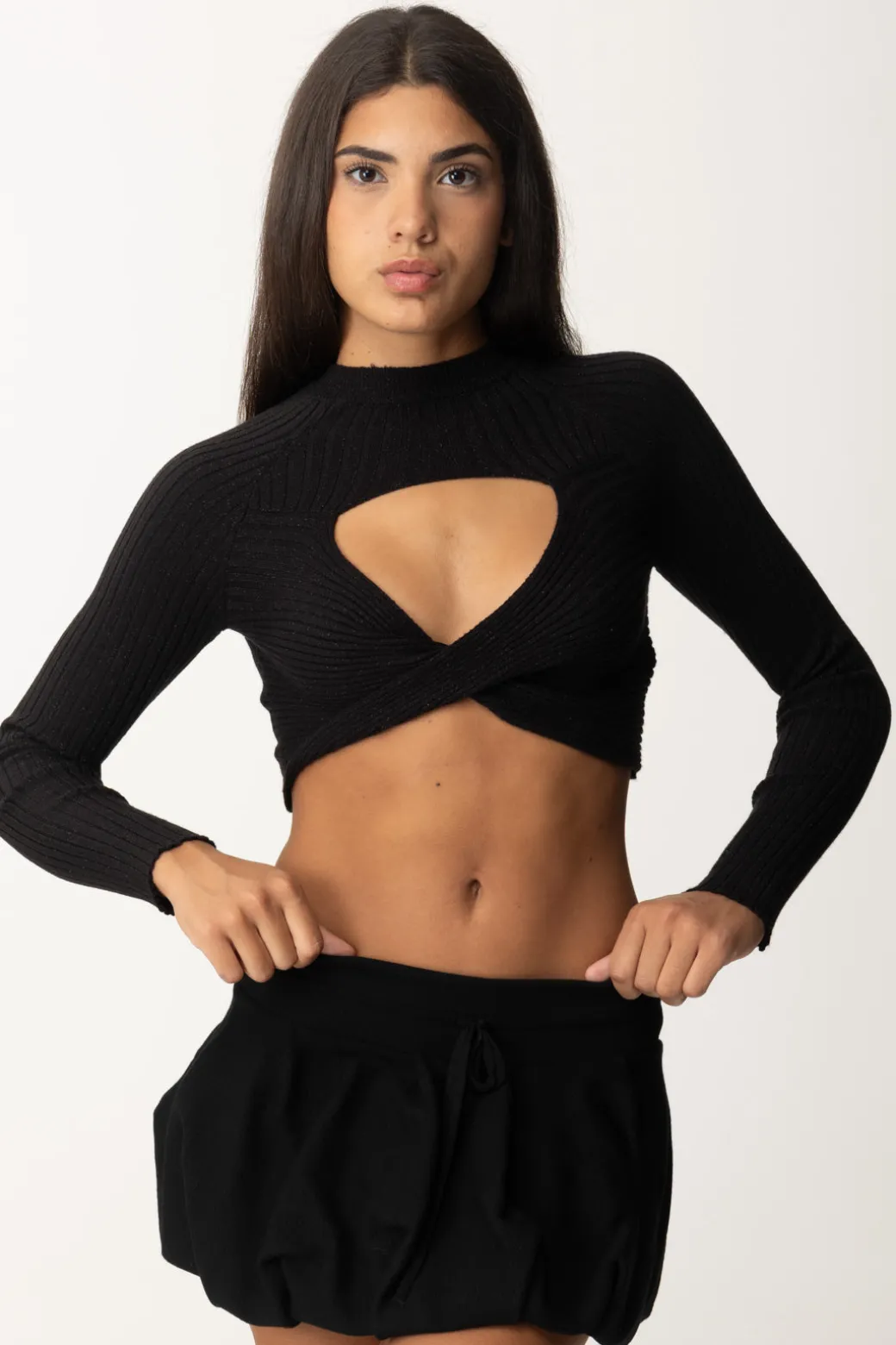 Donna Gaëlle Paris Top Intrecciato con Cut-out