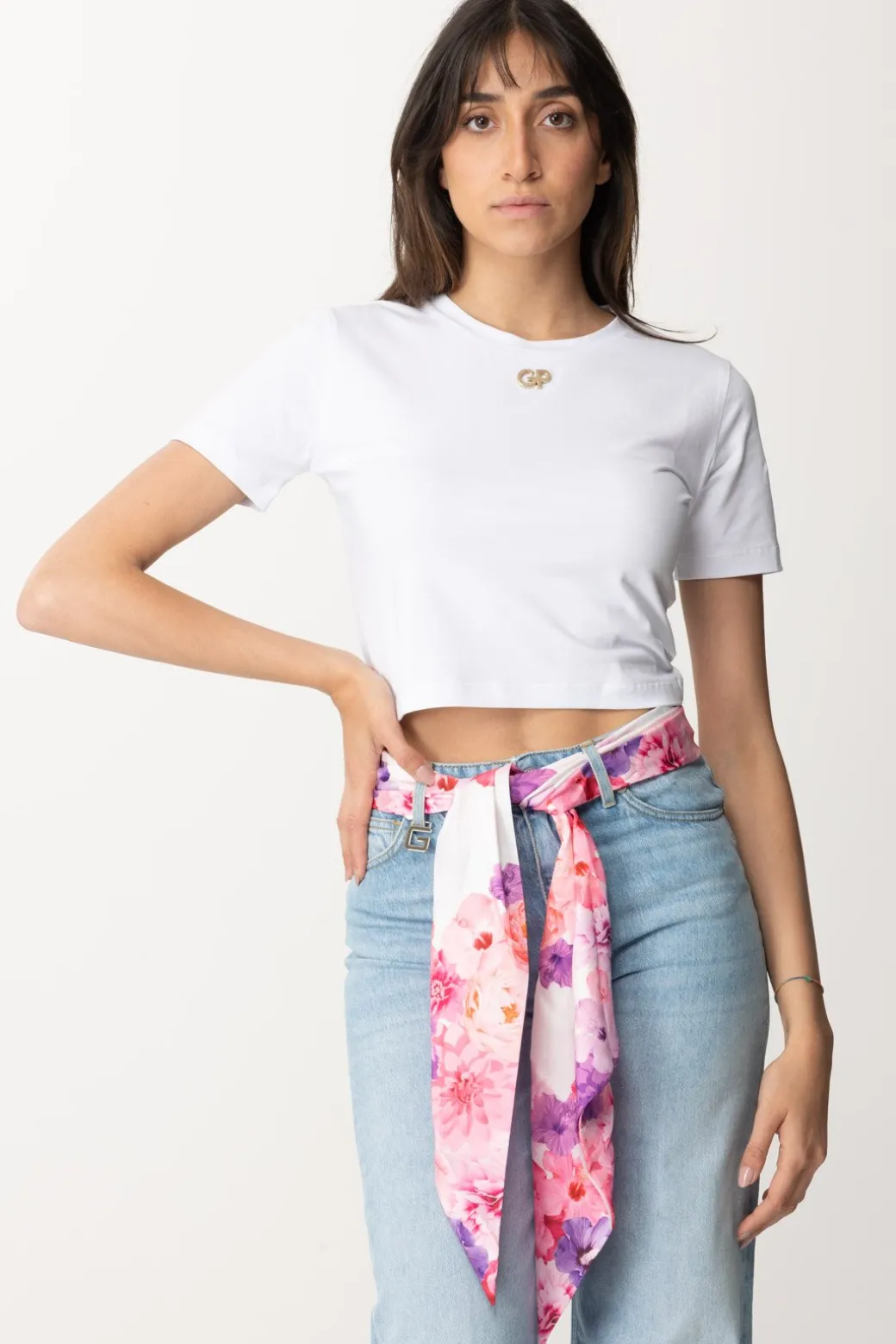 Donna Gaëlle Paris T-shirt Cropped con Mini Logo