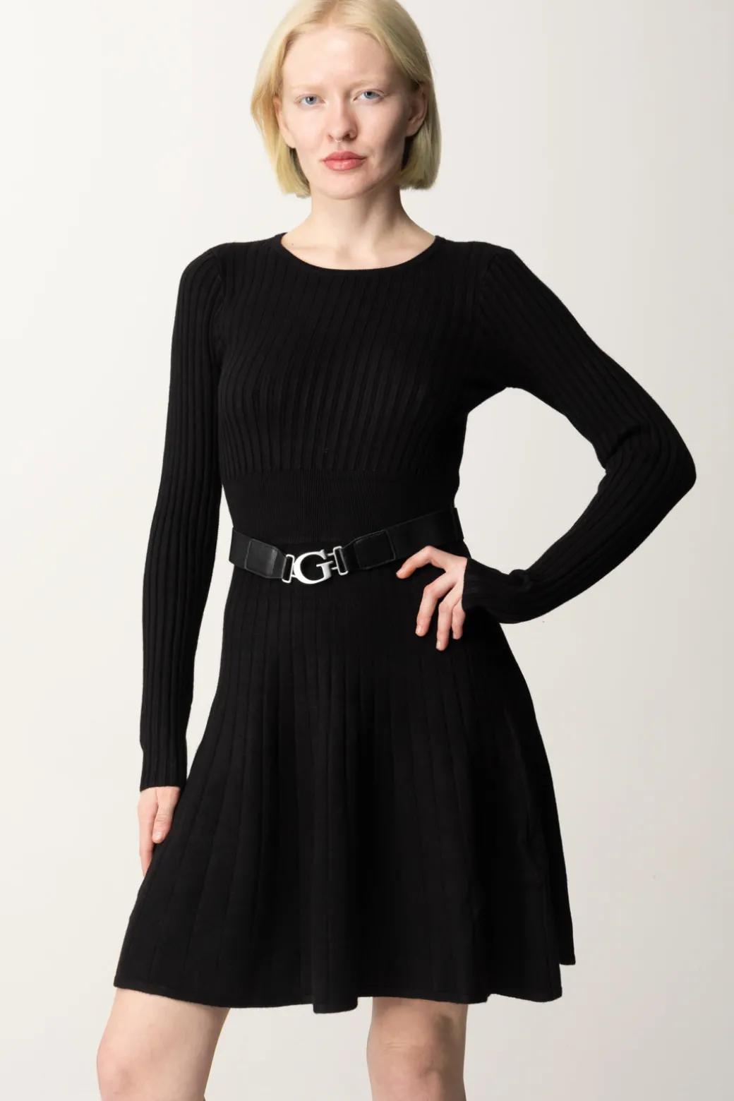 Donna Guess Abito In Maglia a Costine con Cintura