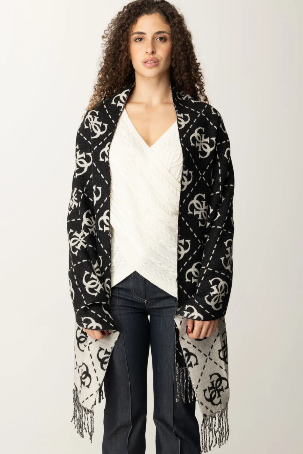 Donna Guess Sciarpa con Stampa Logo e Frange Decorative