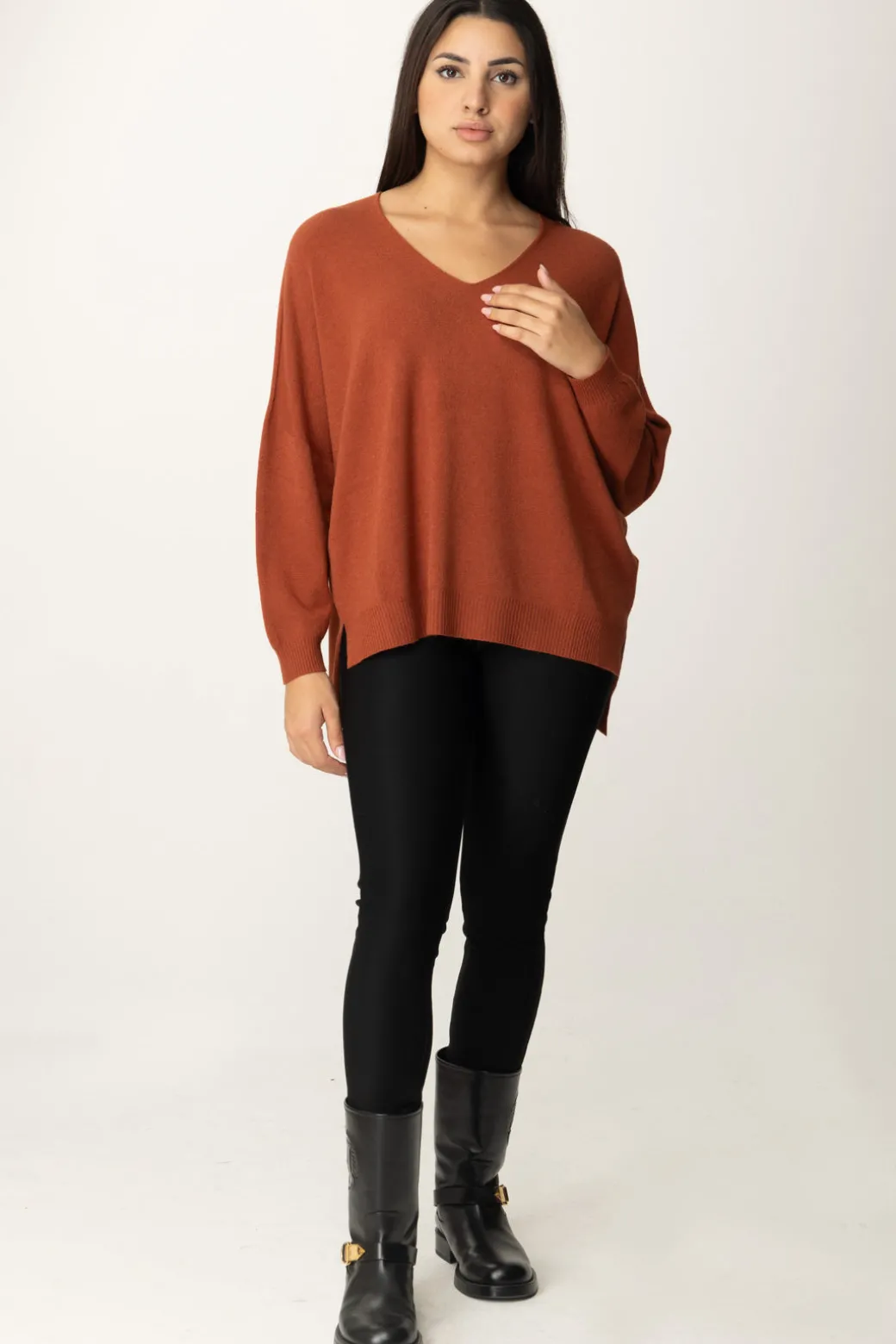 Donna Manila Grace Maglia Asimmetrica con Scollo a V