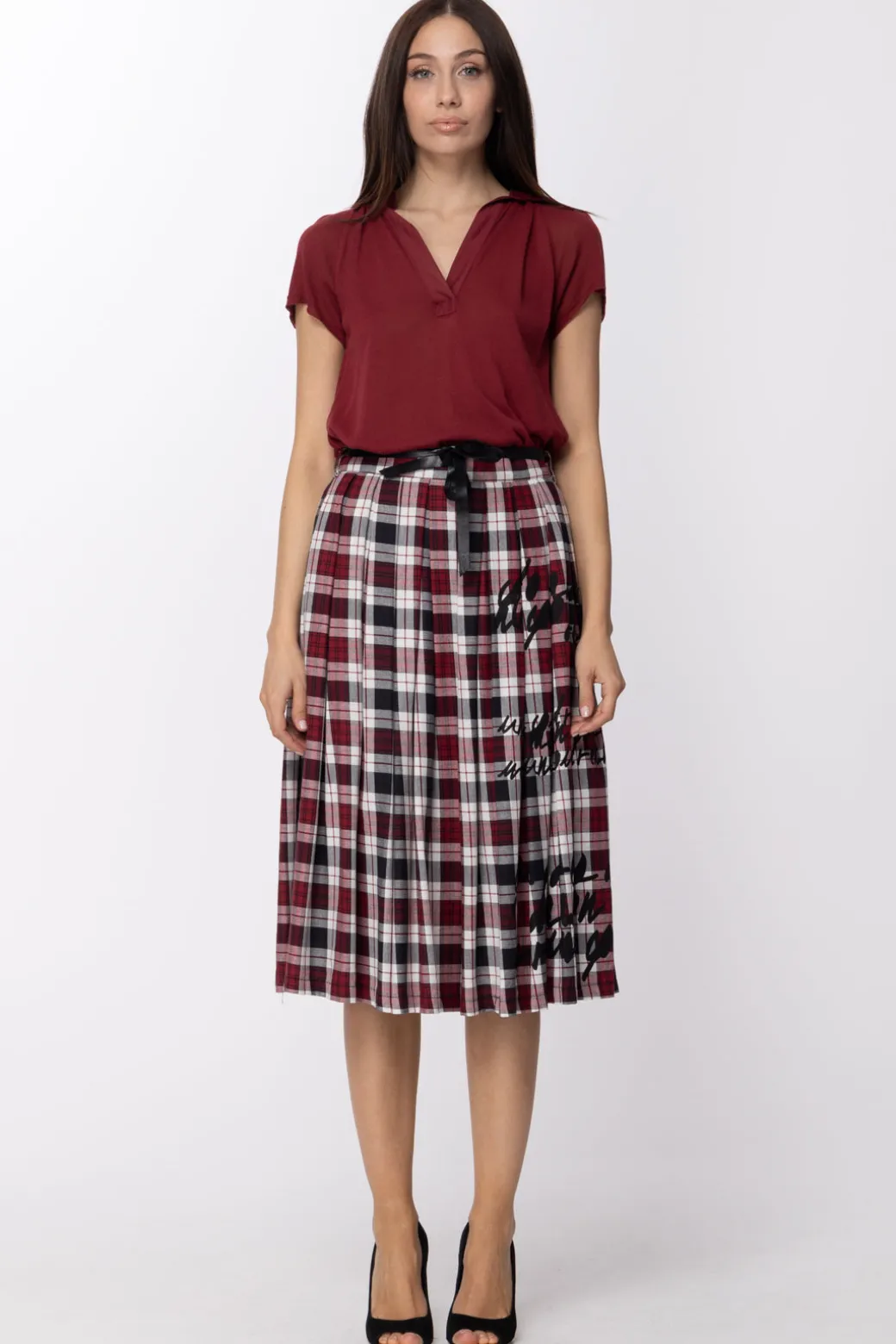Donna Manila Grace Maglia con Collo a Polo e Apertura Sul Retro