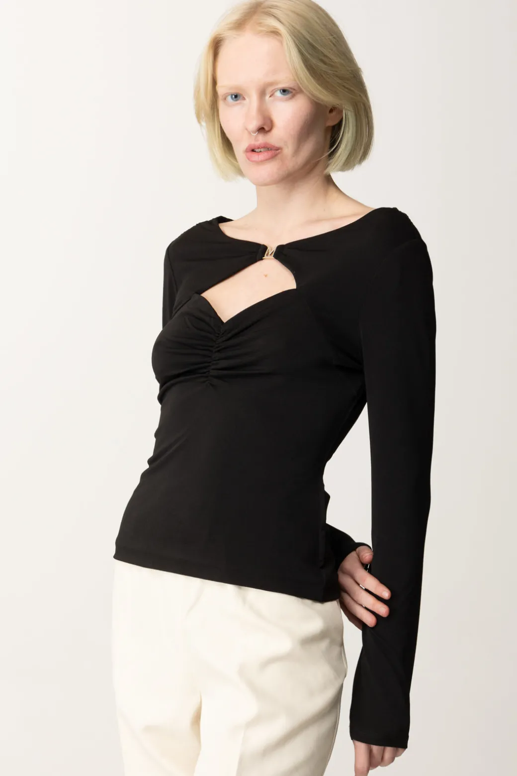 Donna Marciano By Guess Maglia Olga con Cut-out e Scollo Cuore