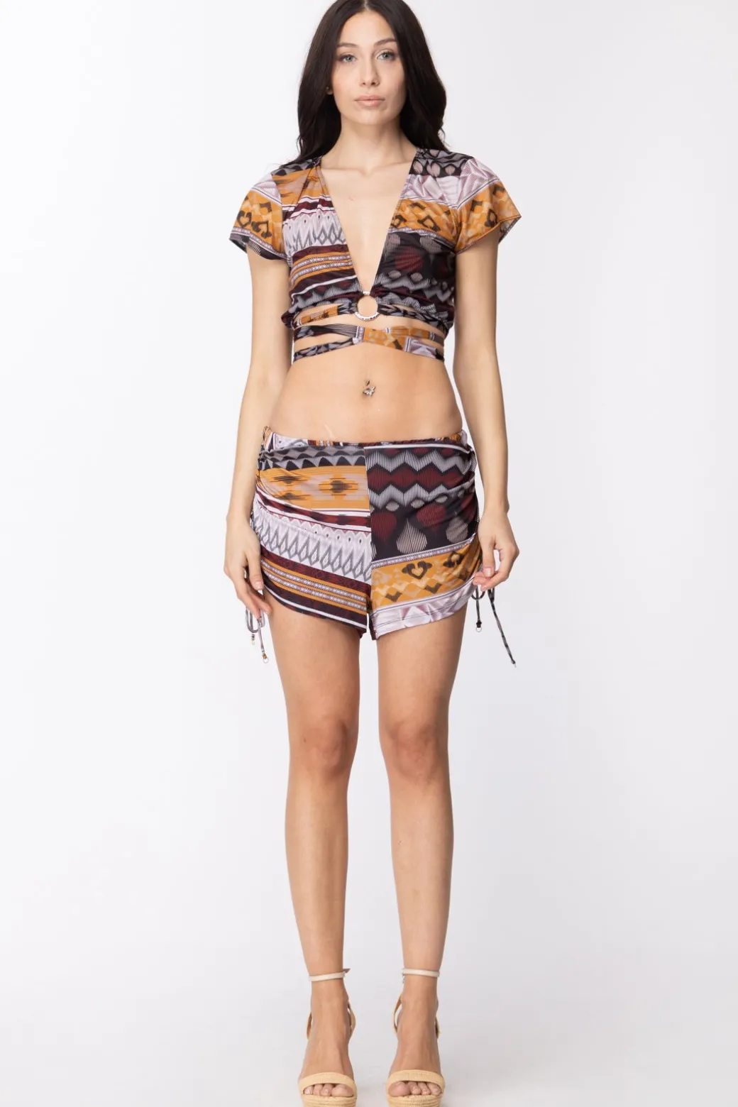 Donna Me Fui Crop Top con Fusciacca
