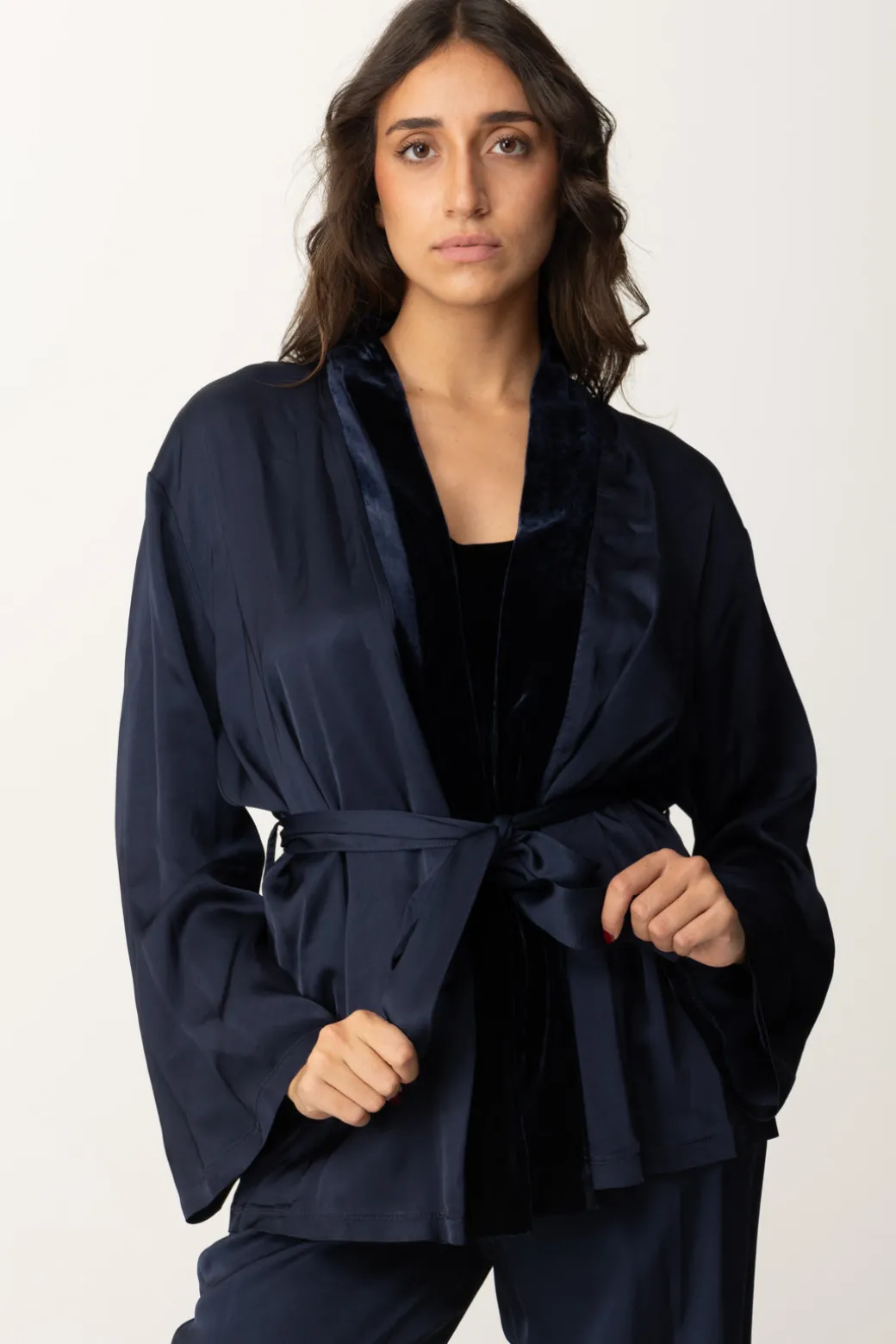 Donna Meme Road Kimono In Satin