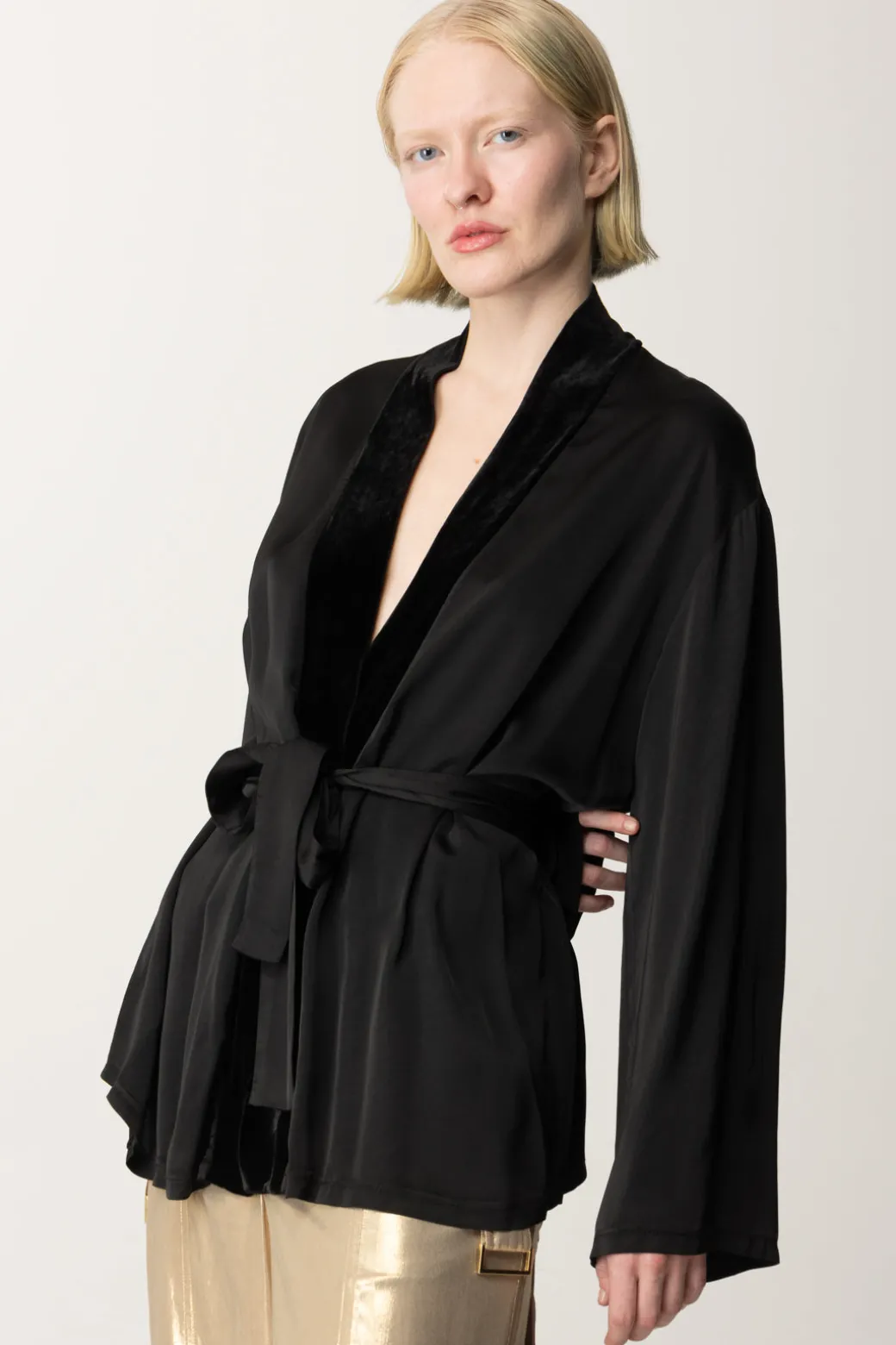 Donna Meme Road Kimono In Satin