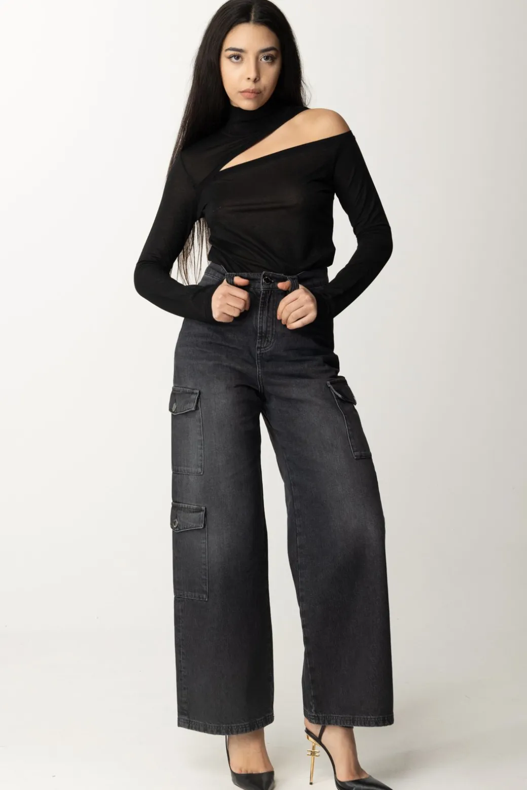 Donna Patrizia Pepe Maglia a Collo Alto con Cutout