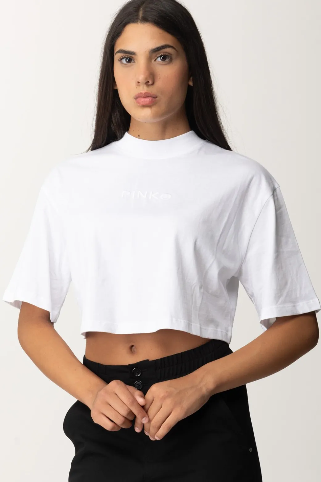 Donna Pinko T-shirt Crop Over con Ricamo Logo