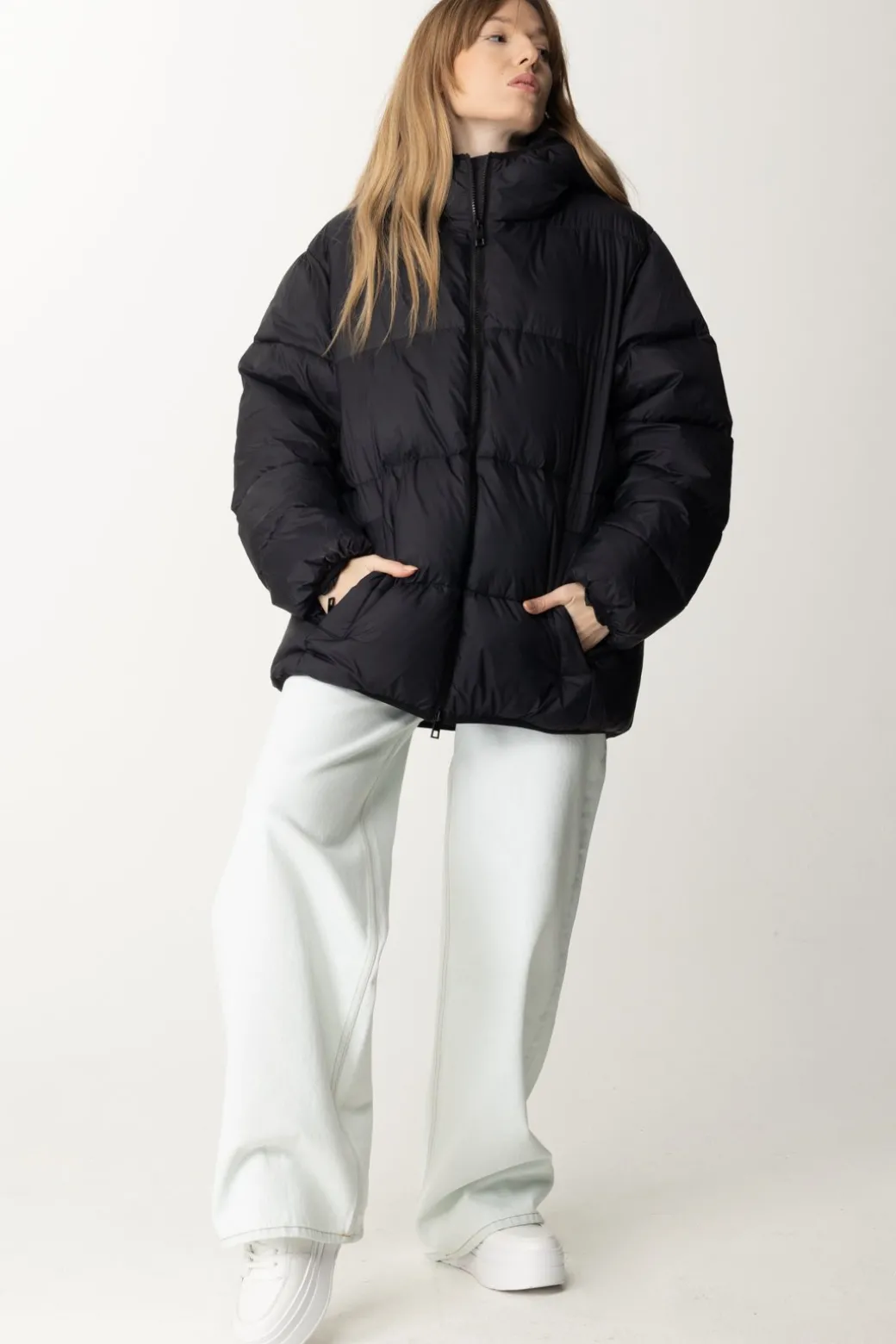 Donna Semicouture Piumino Collo Alto con Cappuccio