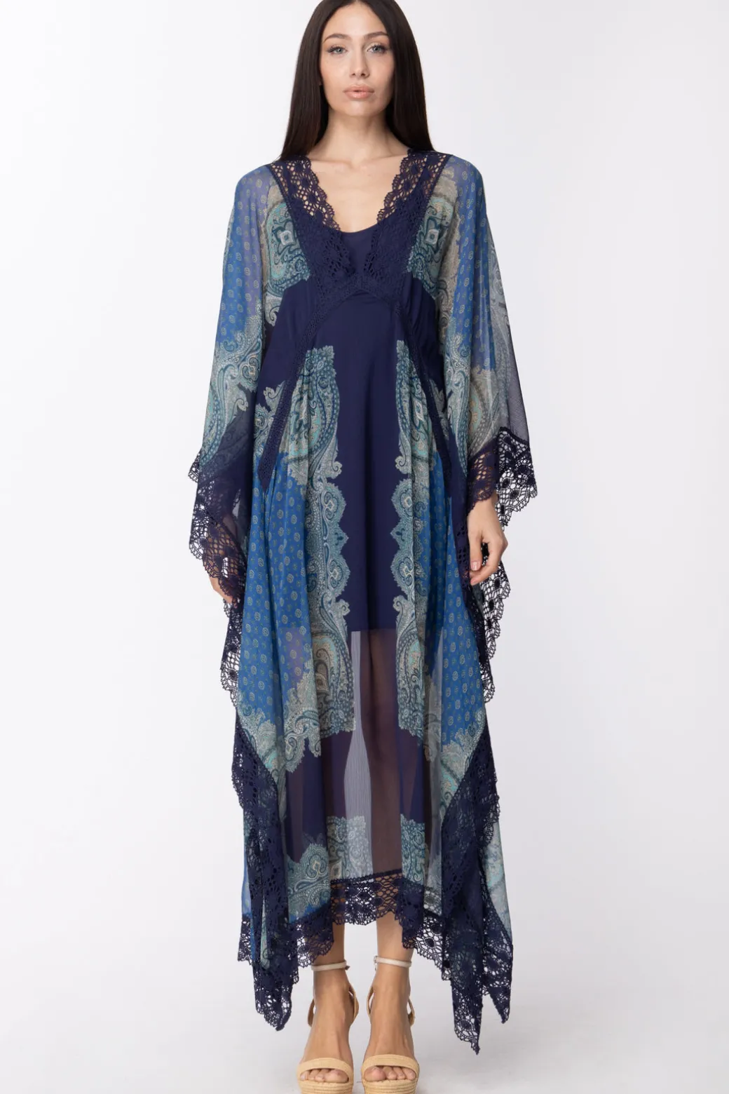 Donna Twin-set Kaftano Lungo con Orli In Pizzo e Sottoveste