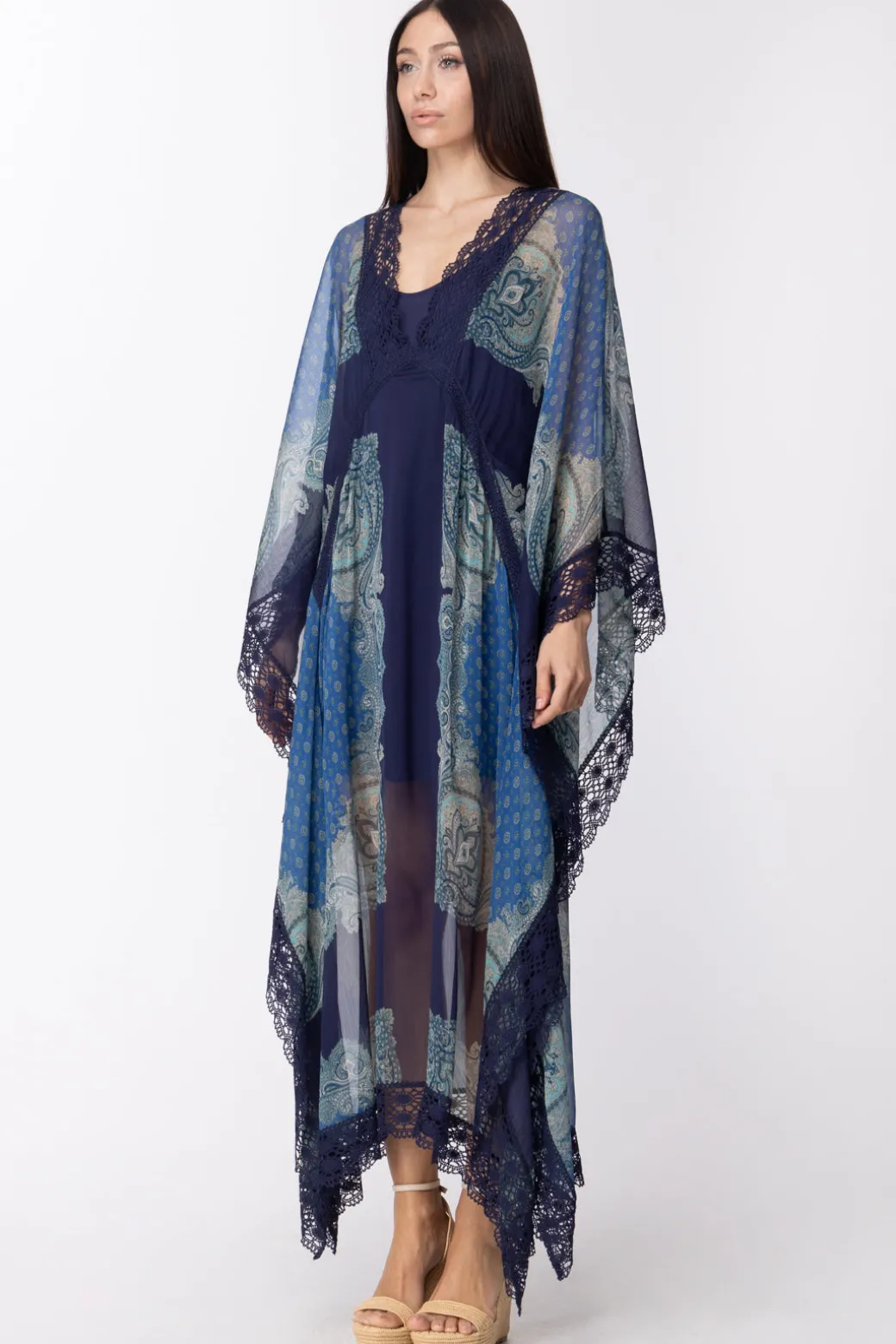 Donna Twin-set Kaftano Lungo con Orli In Pizzo e Sottoveste