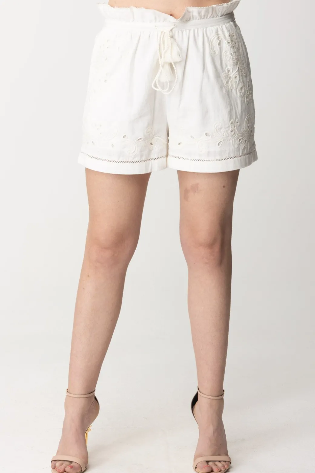 Donna Twin-set Shorts con Ricami e Coulisse