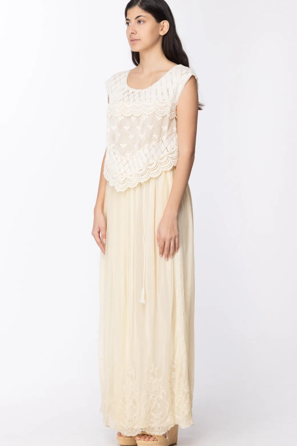Donna Twin-set : Abito Lungo In Tulle con Ricamo In Filo Sul Fondo Corpino In Maglia Traforata